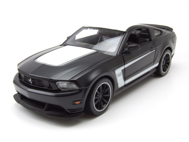 masinuta maisto ford mustang boss 302, 1:24, negru mat