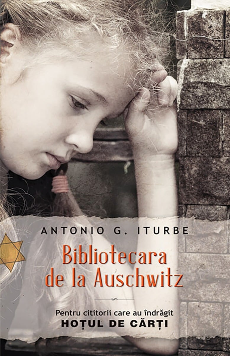 Bibliotecara de la Auschwitz, Antonio G. Iturbe