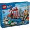 LEGO® City - Port si nava de transport marfa (60422)