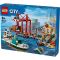LEGO® City - Port si nava de transport marfa (60422)