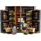 LEGO® Harry Potter - Magazinul de baghete Ollivander si magazinul de haine al lui Madam Malkin (76439)