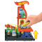 Statie de alimentare auto cu masina inclusa, Hot Wheels, 1:64, HTN79