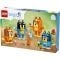 LEGO® Bluey - Familia lui Blue din caramizi (11217)