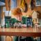 LEGO® Harry Potter - Magazinele de vrajitorii de pe aleea nocturn (76471)