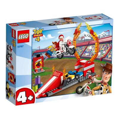 LG10767_001w LEGO® Juniors - Spectacolul de cascadorii al Ducelui Caboom (10767)