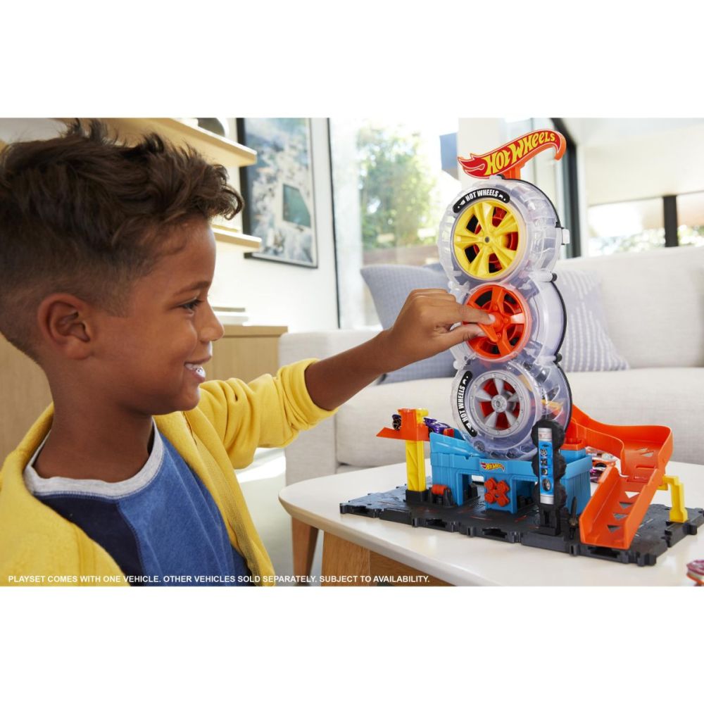 Set de joaca Hot Wheels City, Atelierul de pneuri