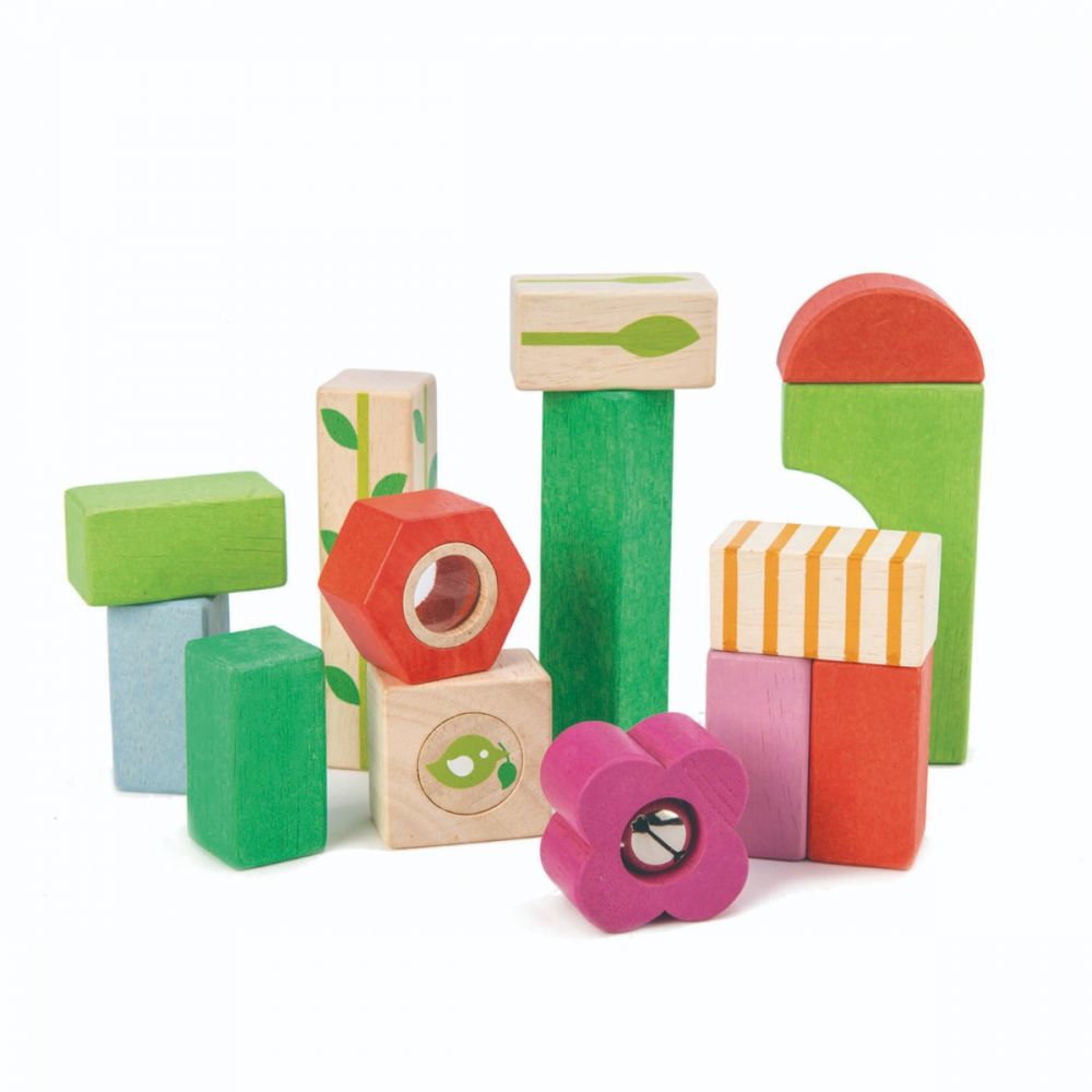 Cuburi din lemn, Tender Leaf Toys, cu ilustratii de pepiniera,15 piese