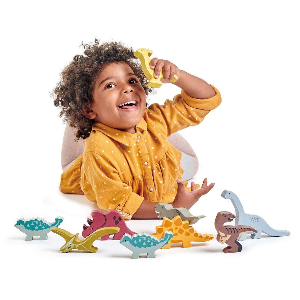 Set figurine fin lemn, Tender Leaf Toys, Dinozauri pe raft, 8 piese