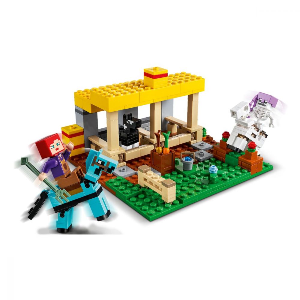 LEGO® Minecraft - Grajdul pentru cai (21171)