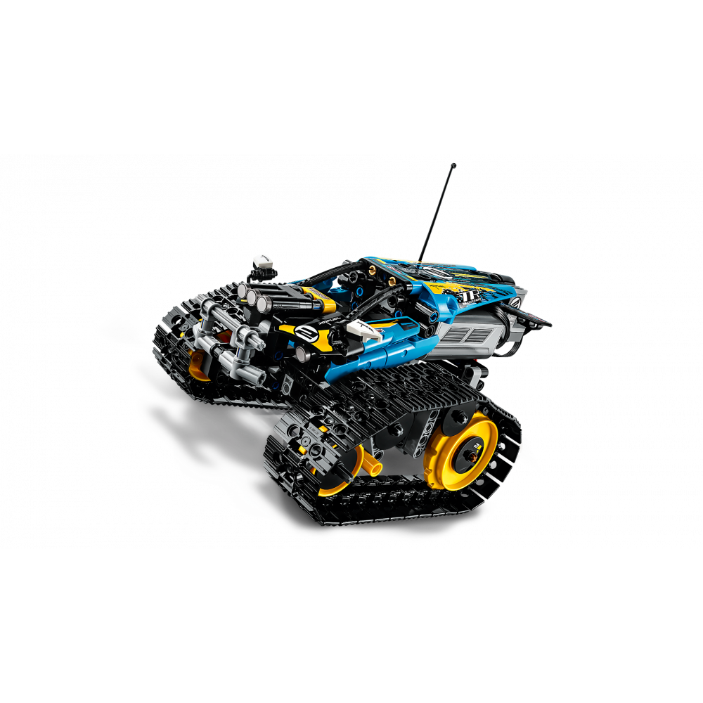 LEGO® Technic - Masinuta de cascadorii (42095)