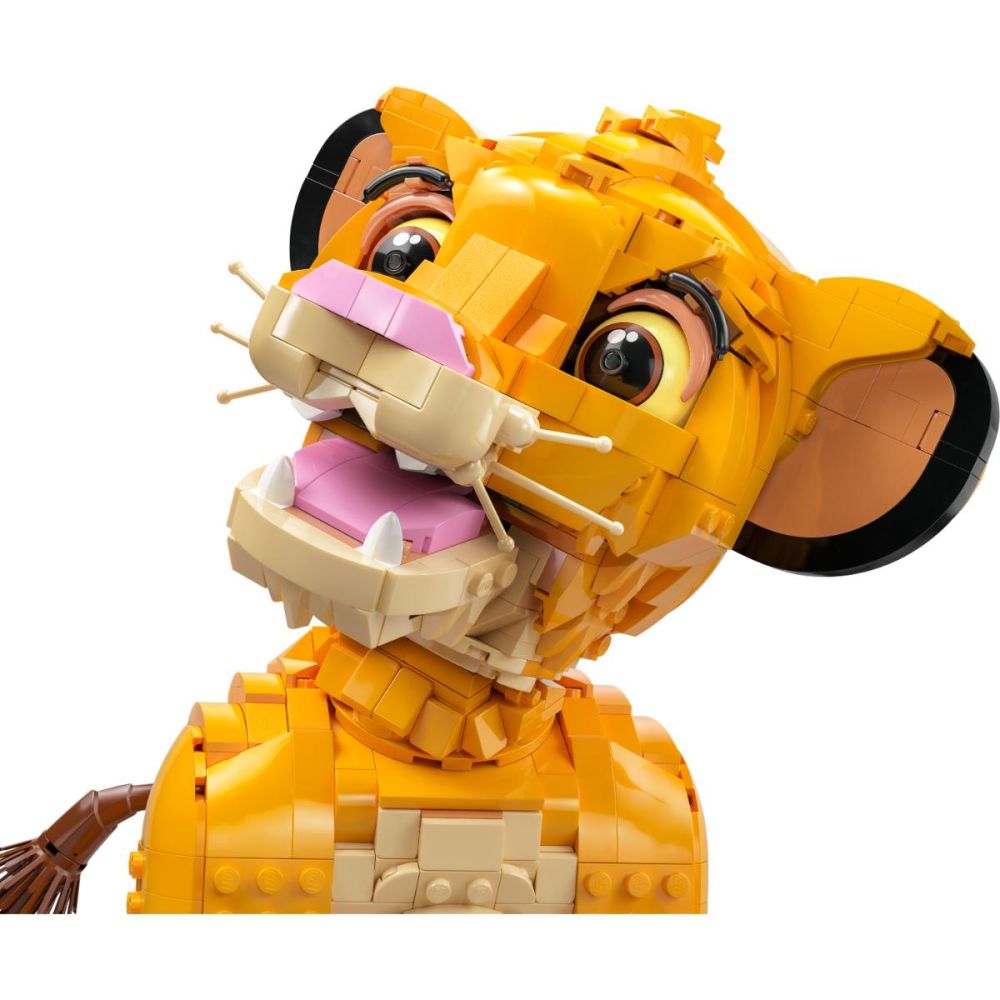 LEGO® Disney - Adolescentul Simba, Regele Leu (43247)