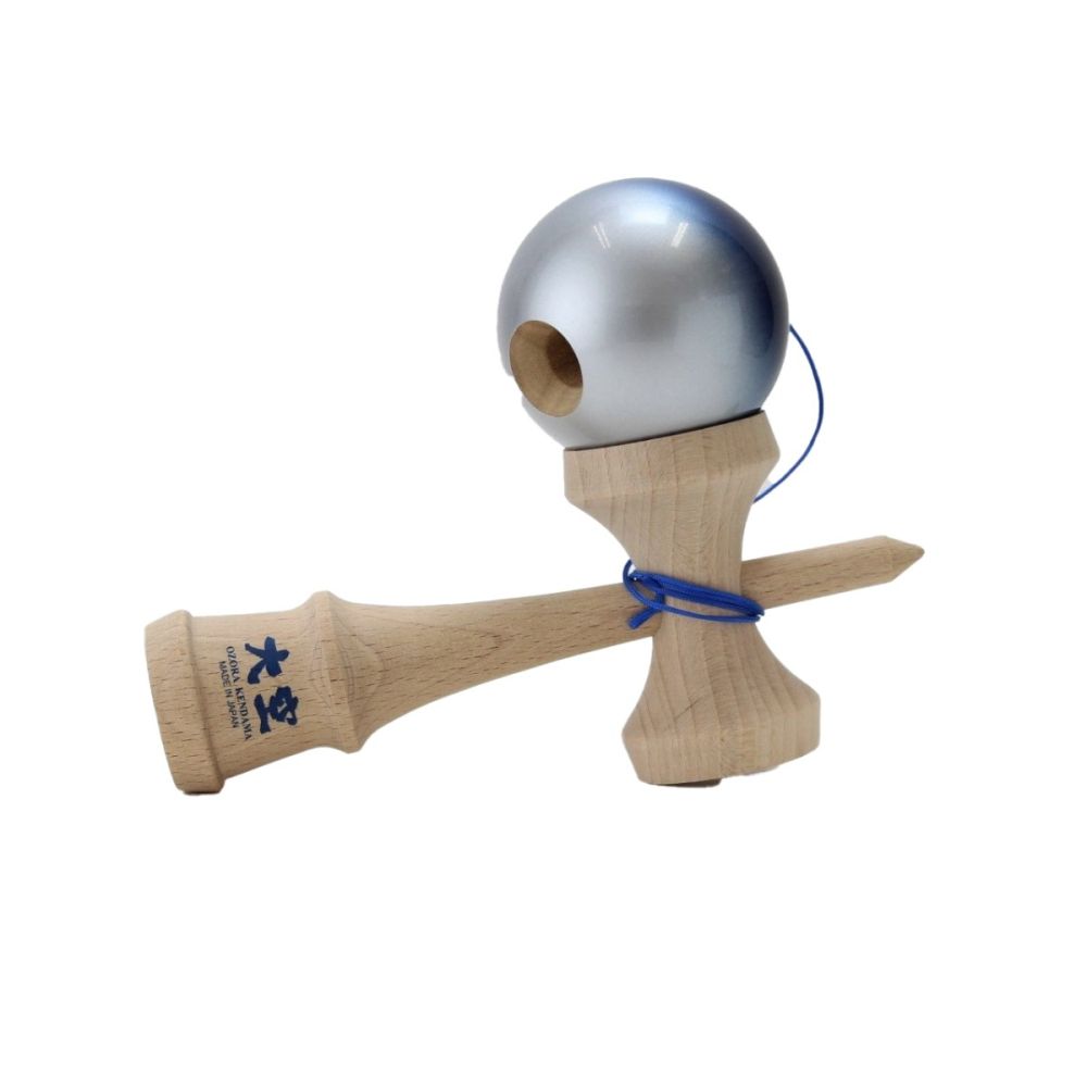 Jucarie de indemanare, din lemn, Ozora, Kendama, Albastru-Argintiu, 18 cm