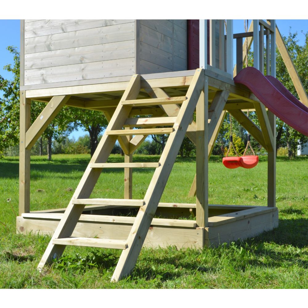 Casuta Wendi Toys Nordic Adventure House, cu loc pentru nisip, tobogan, leagan dublu, modul sport, bucatarie