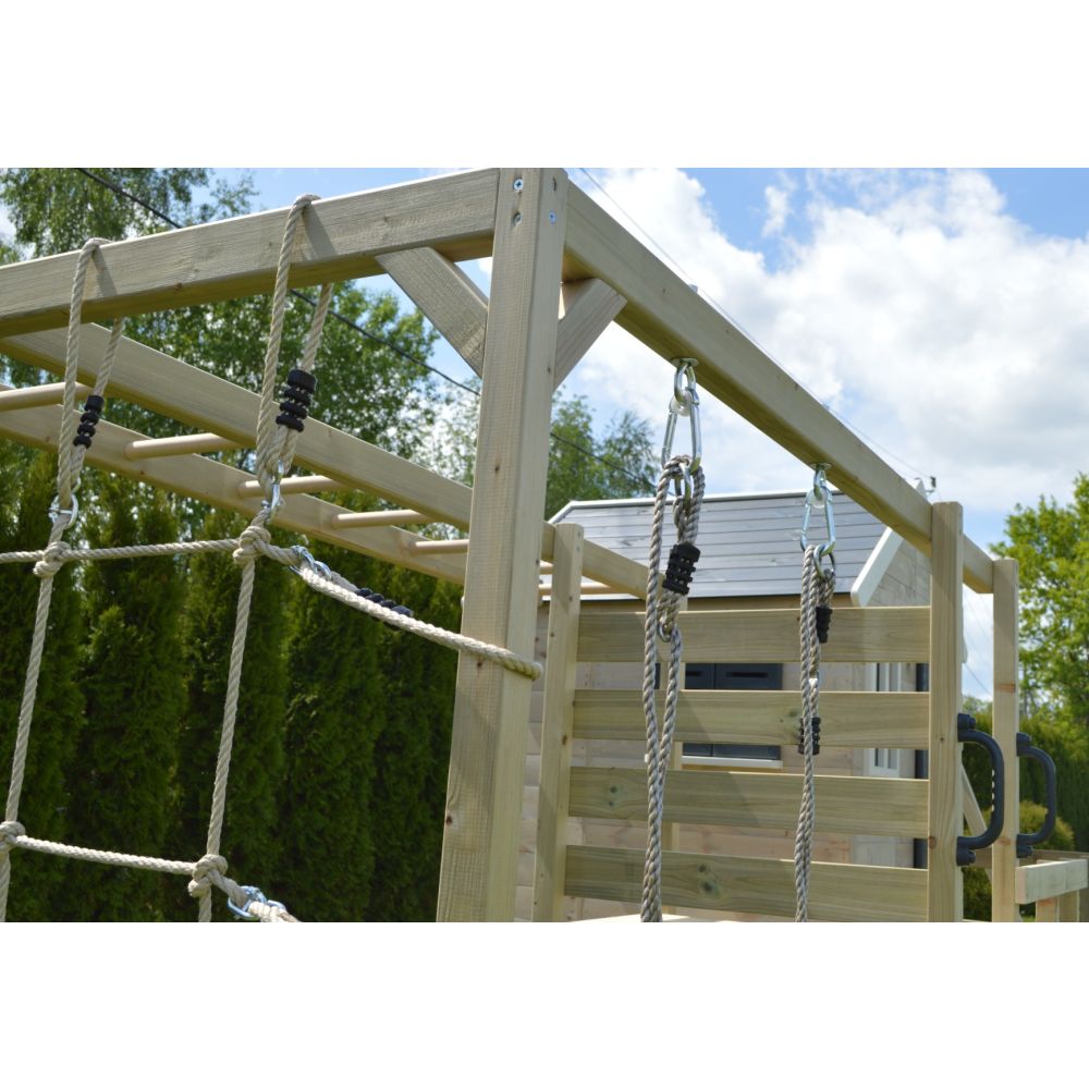 Casuta Wendi Toys Summer Adventure House, cu loc pentru nisip, tobogan, leagan dublu, modul sport, bucatarie