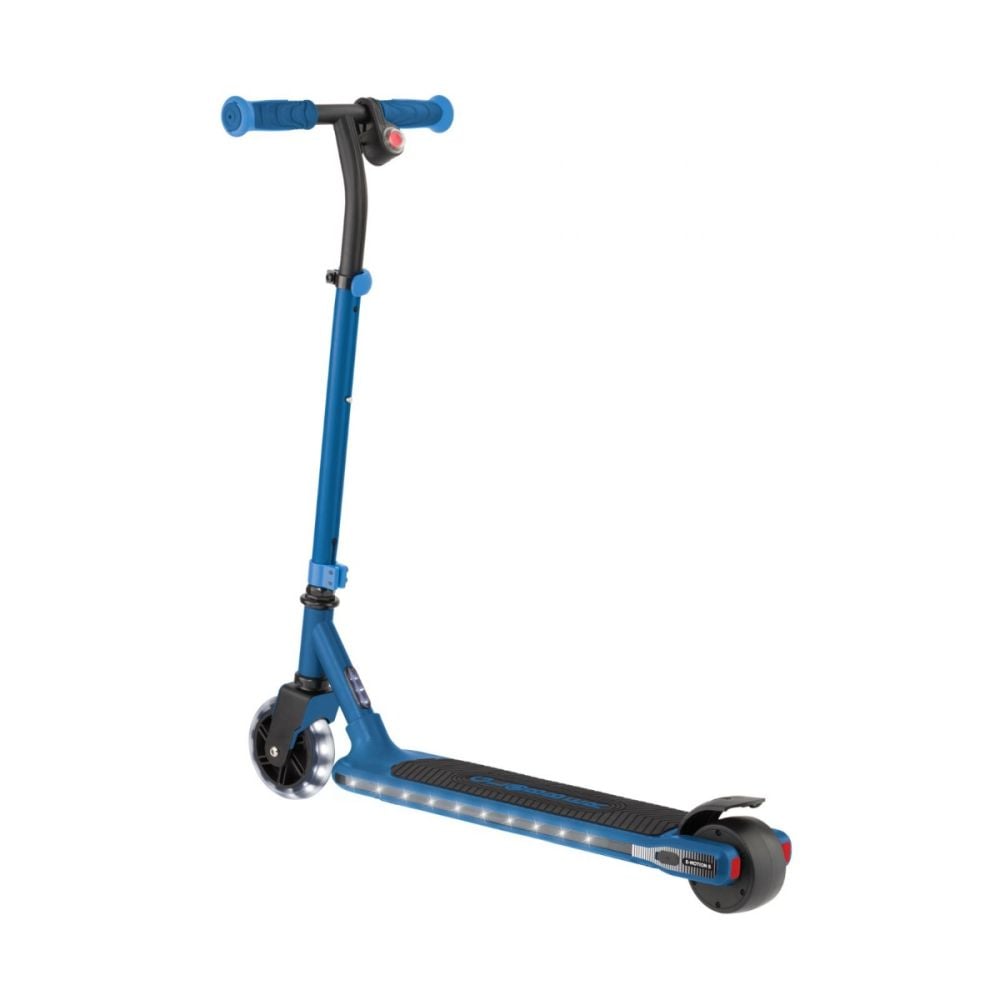 Trotineta Globber E-Motion 6, autonomie 8-10 km, Albastru