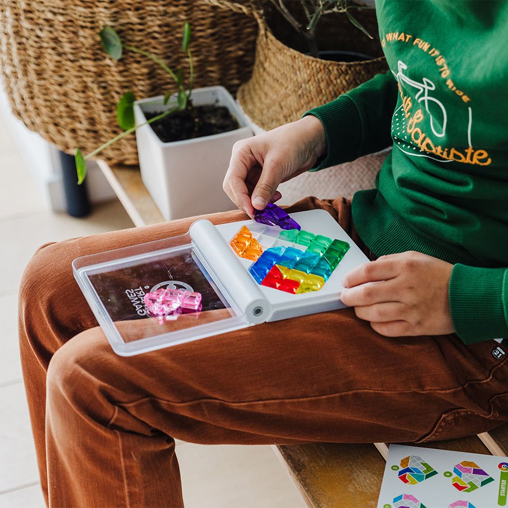 Joc de logica cu 120 de provocari, Smart Games, IQ Love