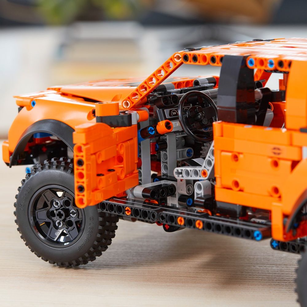 LEGO® Technic - Ford F-150 Raptor (42126)
