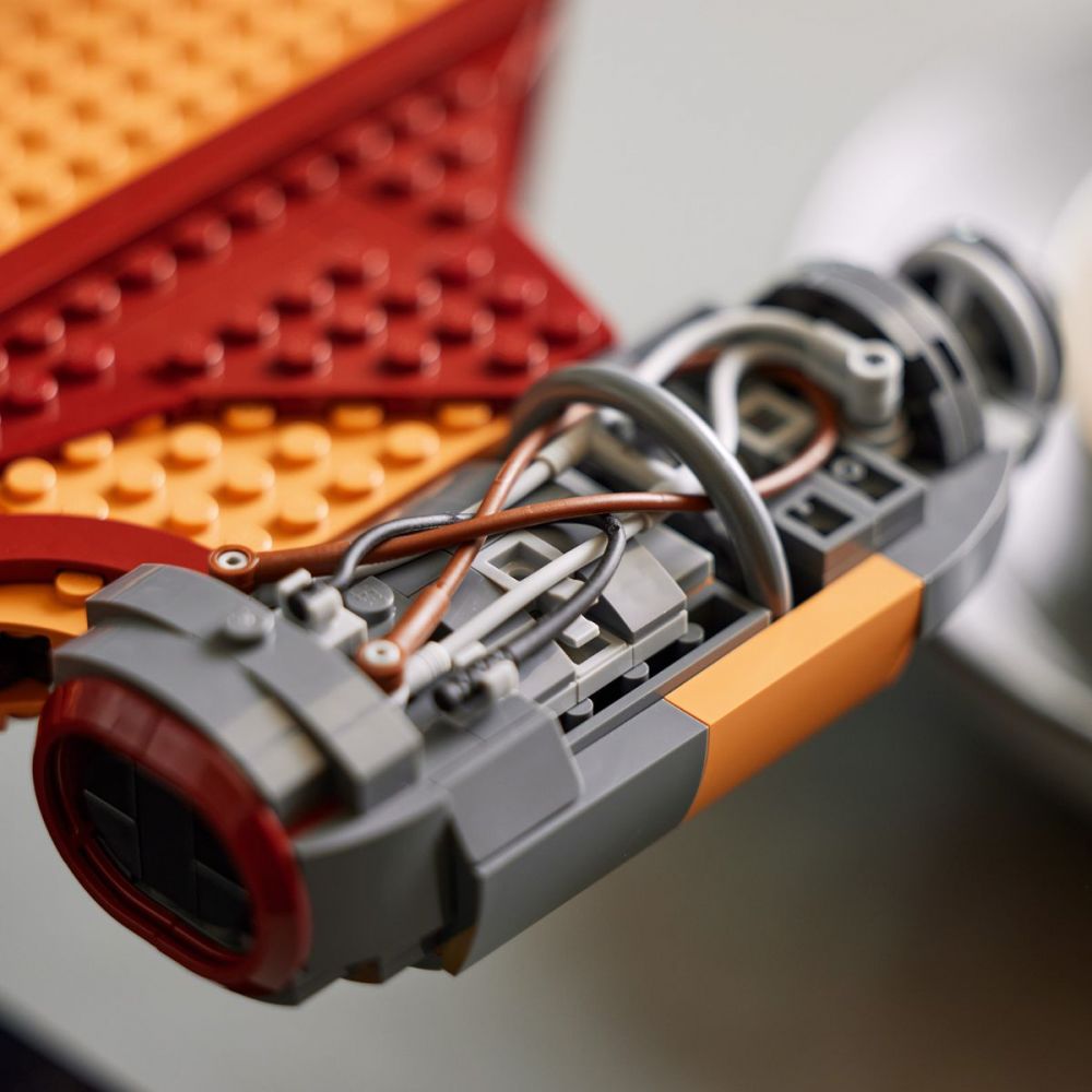 LEGO® Star Wars - Landspeeder al lui Luke Skywalker (75341)