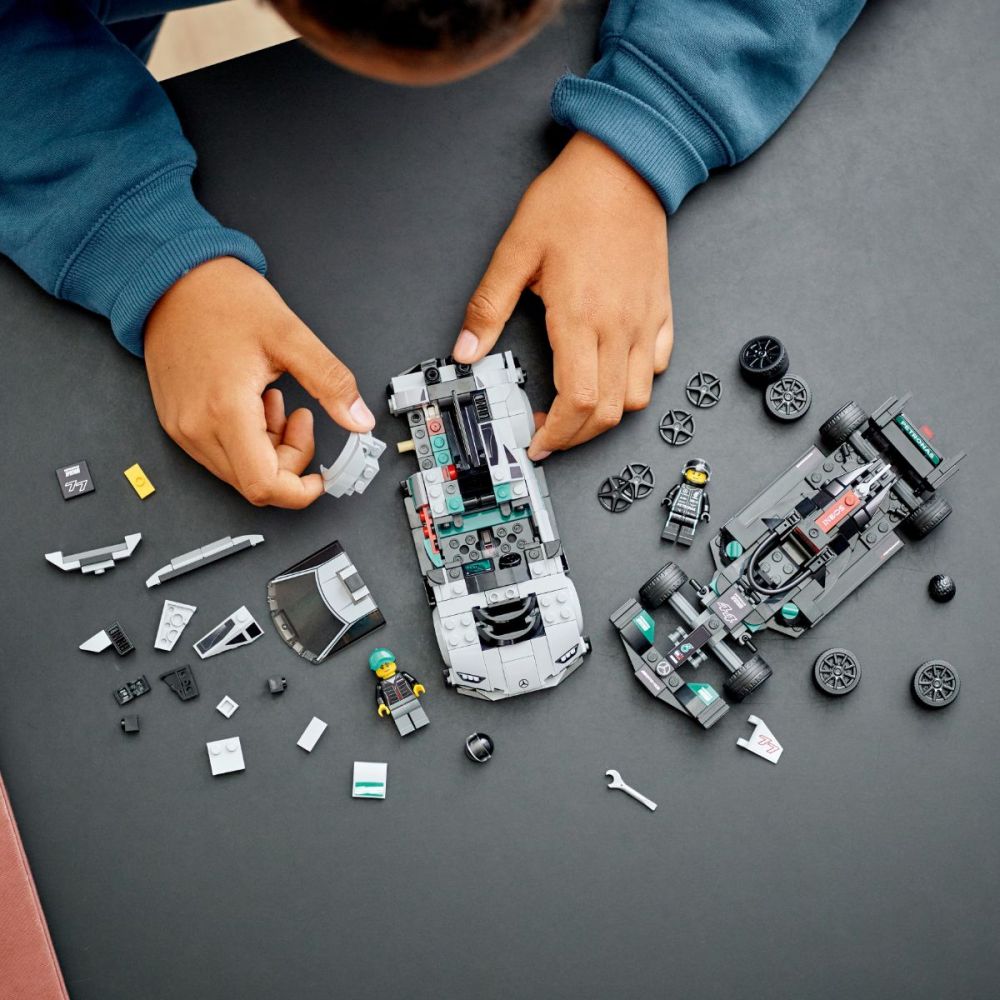 LEGO® Speed Champions - Mercedes-Amg F1 W12 E Performance Si Mercedes-Amg Project One (76909)