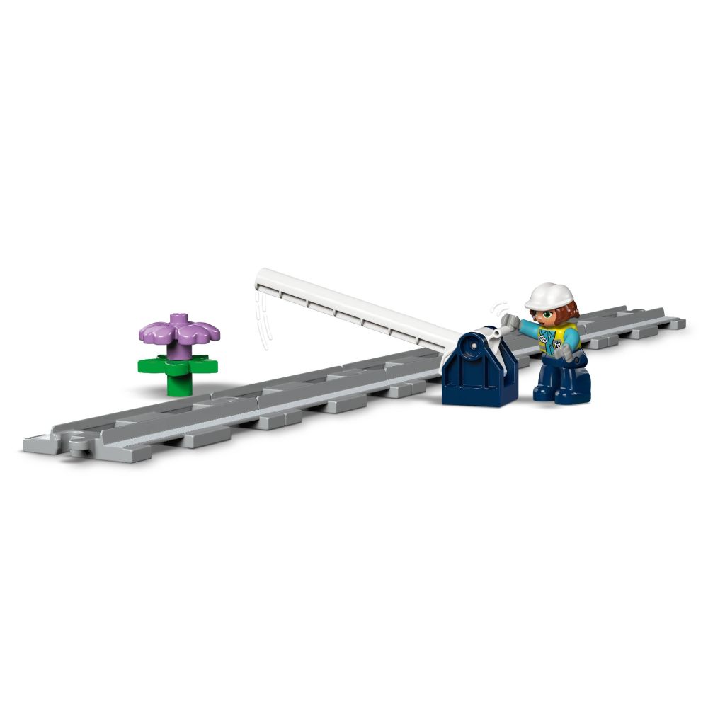 LEGO® DUPLO® - Set de extindere Pod si sine de cale ferata (10426)