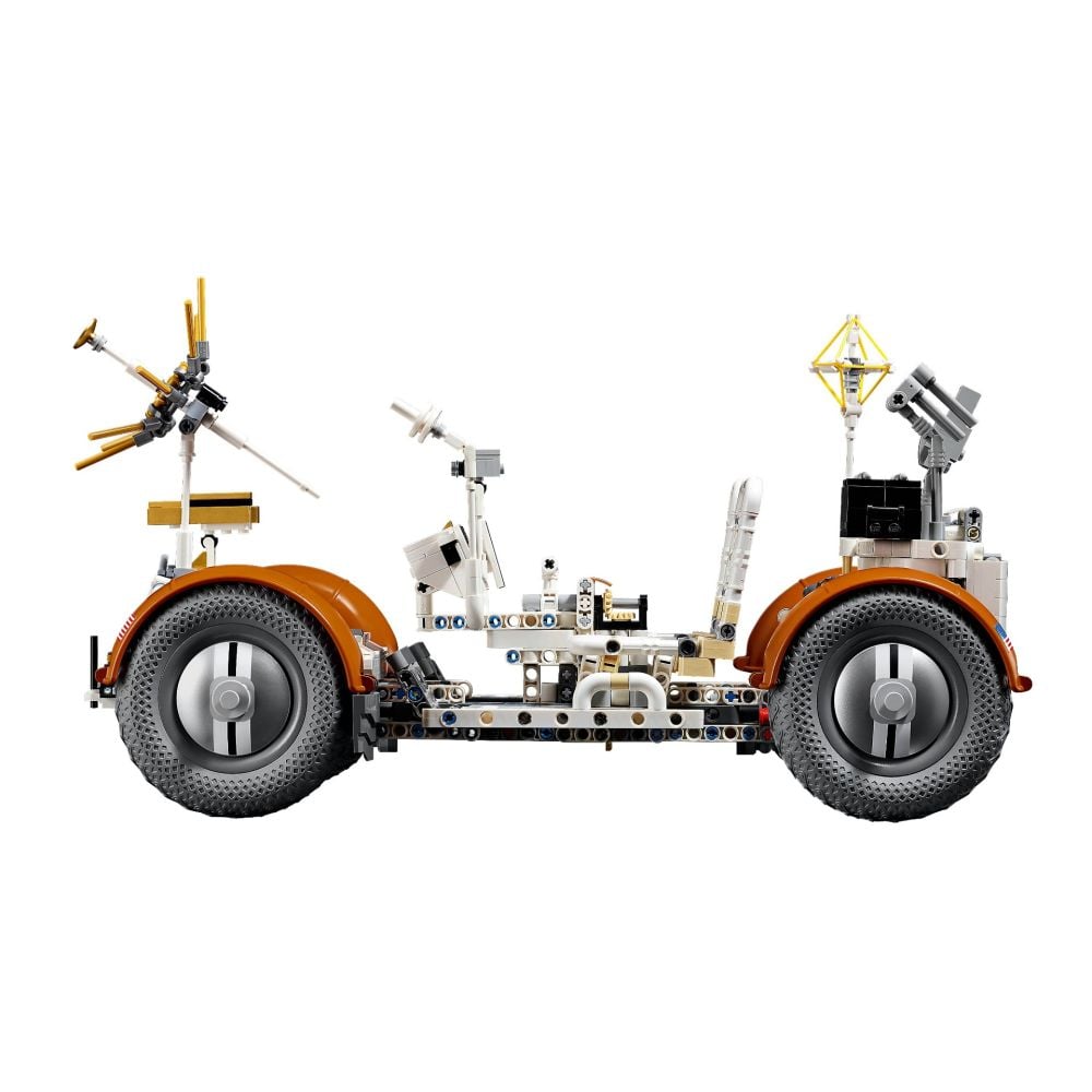 LEGO® Technic - Roverul selenar din misiunile Nasa Apollo (42182)