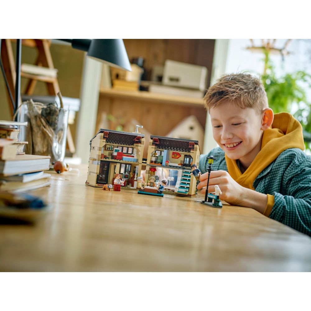 LEGO® Harry Potter - Privet Drive: Vizita matusii Marge (76451)