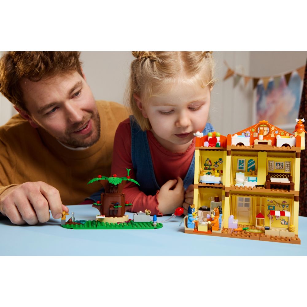 LEGO® Bluey - Casa familiei lui Blue (11203)