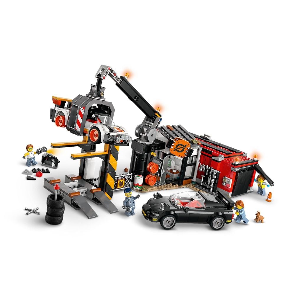 LEGO® City - Cimitir de masini vechi (60472)