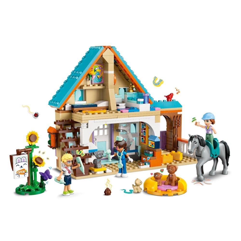 LEGO® Friends - Clinica veterinara pentru cai si animale de