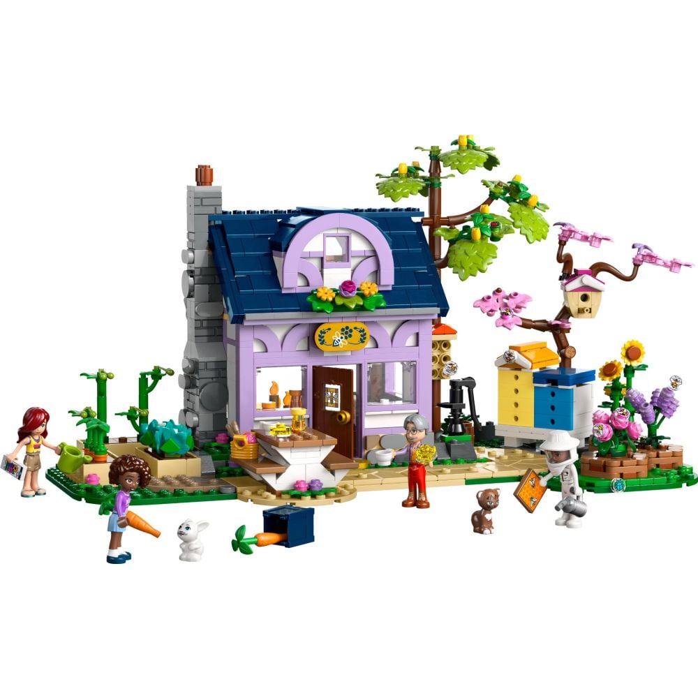 LEGO® Friends - Casa apicultorilor si gradina cu flori (42669)