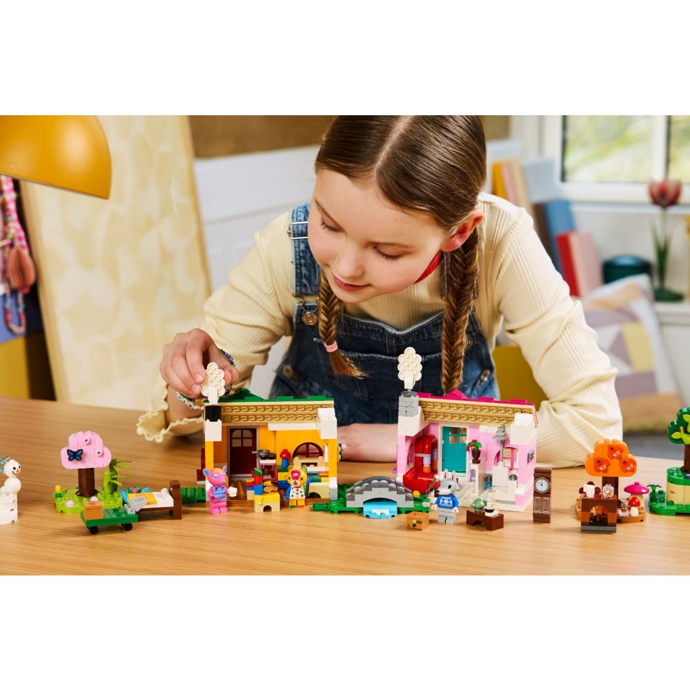 LEGO® Animal Crossing - Case creative: anotimpuri distractive (77057)