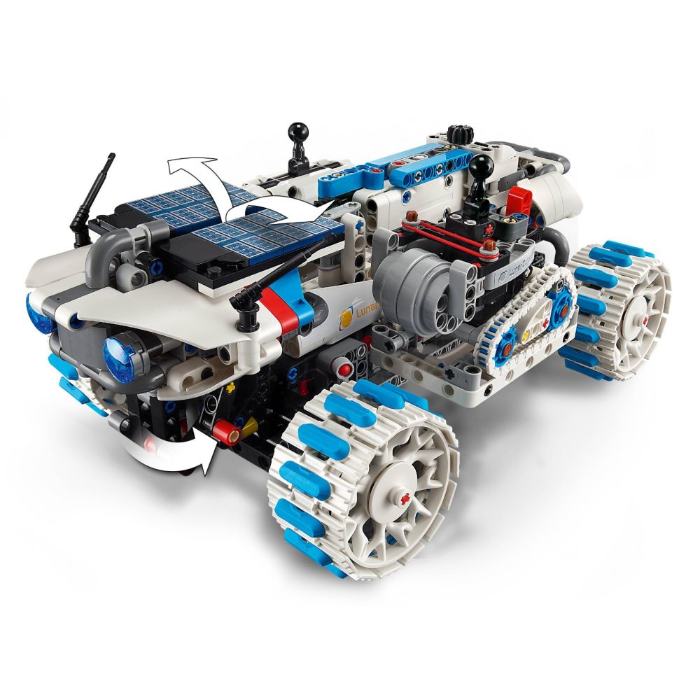 LEGO® Technic - Vehicul spatial Rover Lunar Outpost (42211)