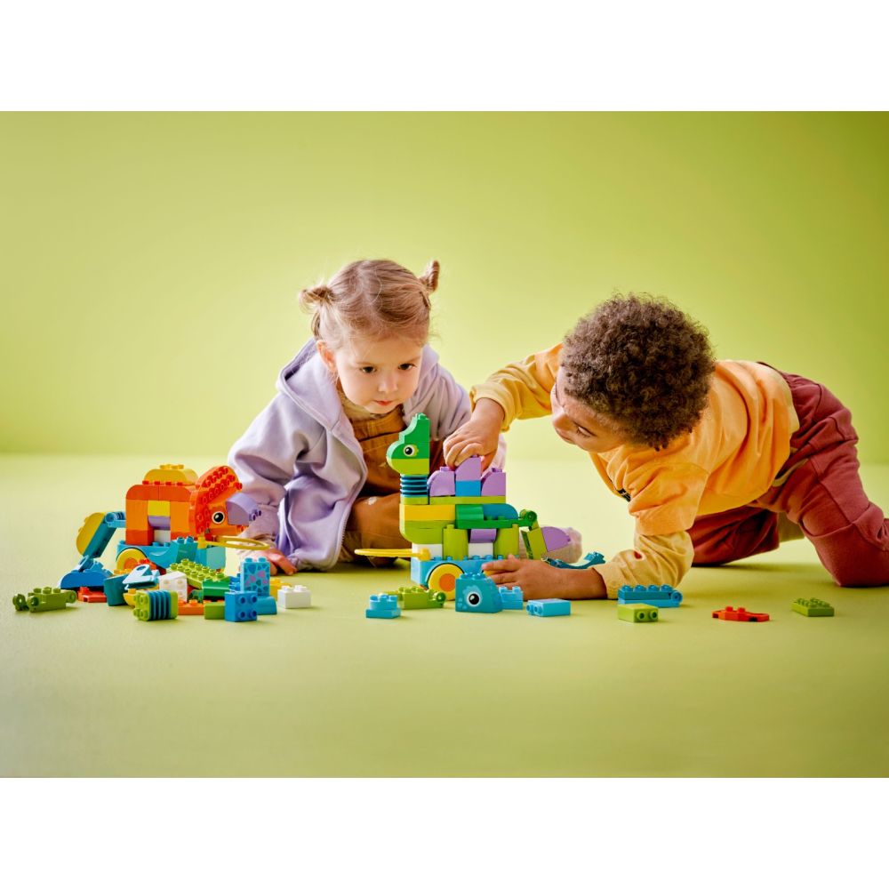 LEGO® DUPLO - Dinozauri pe roti 3 in 1 (10451)
