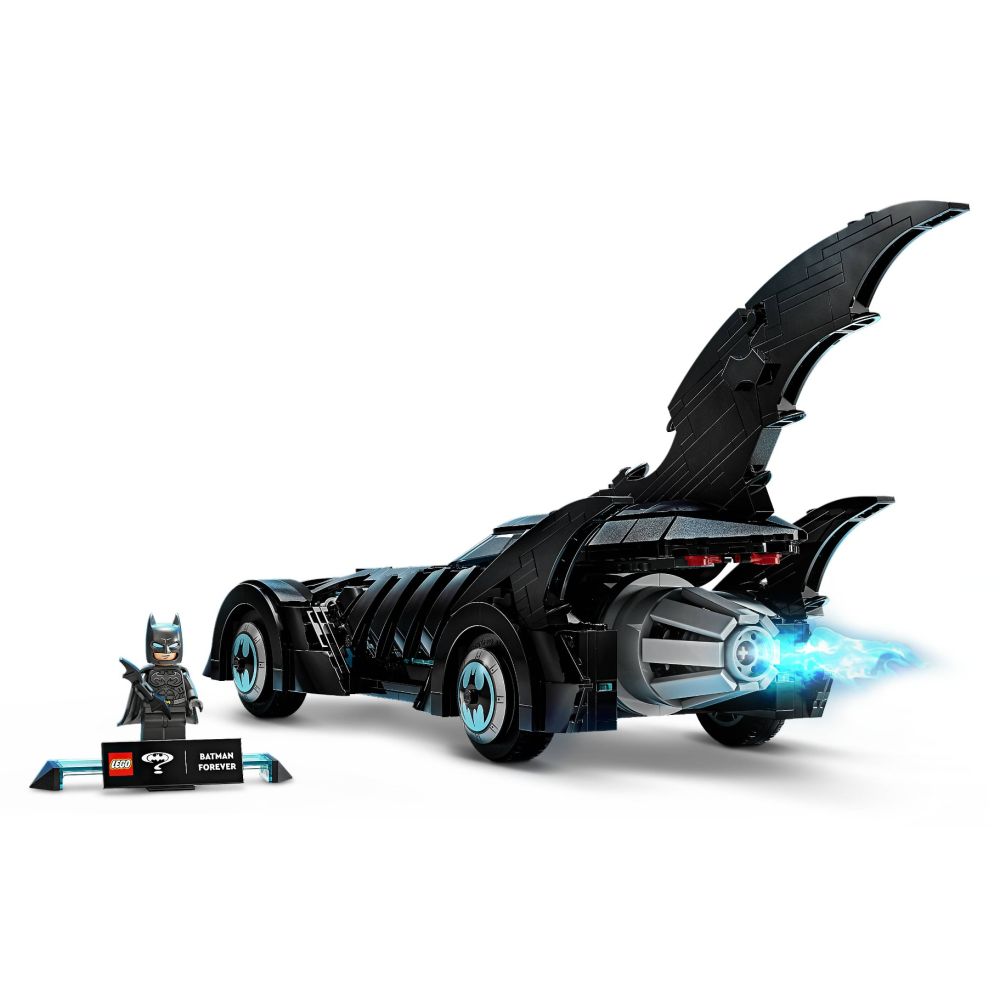 LEGO® Super Heroes - Batmobilul din Batman Forever (76304)