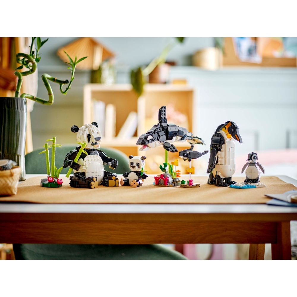 LEGO® Creator - Animale salbatice: Familia de ursi panda (31165
