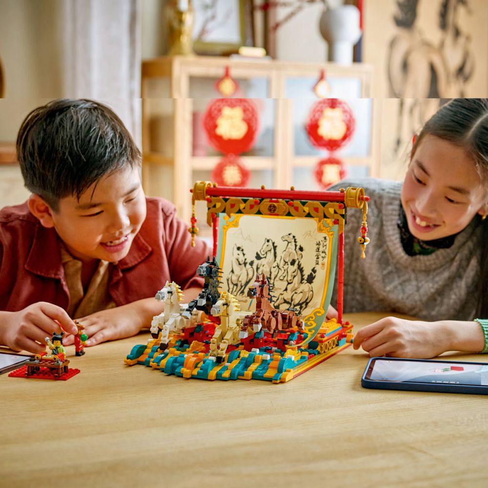 LEGO® Festival - Pictura cu cai in galop (80119)