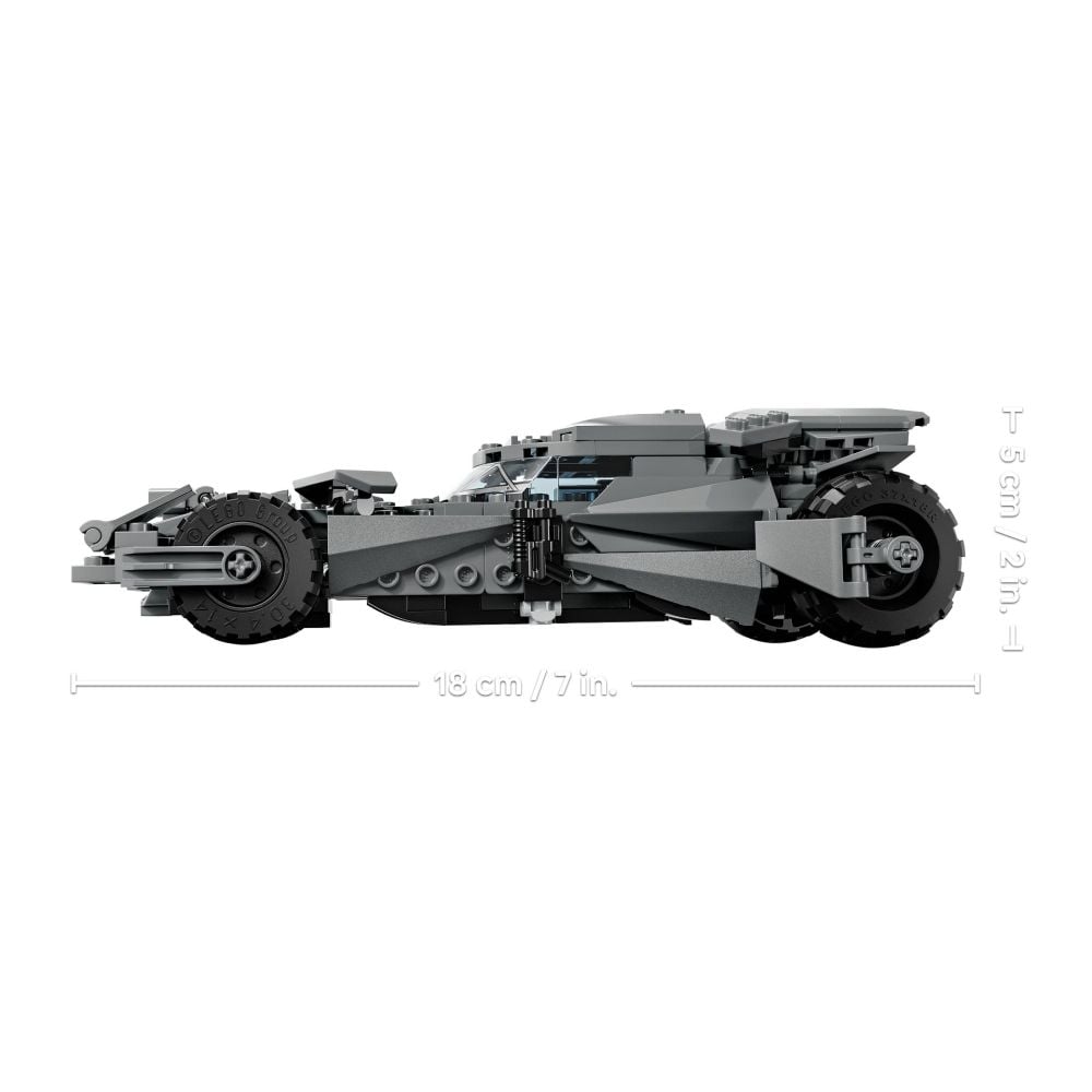 LEGO® Super Heroes - Batmobilul din Batman vs Superman (76331)