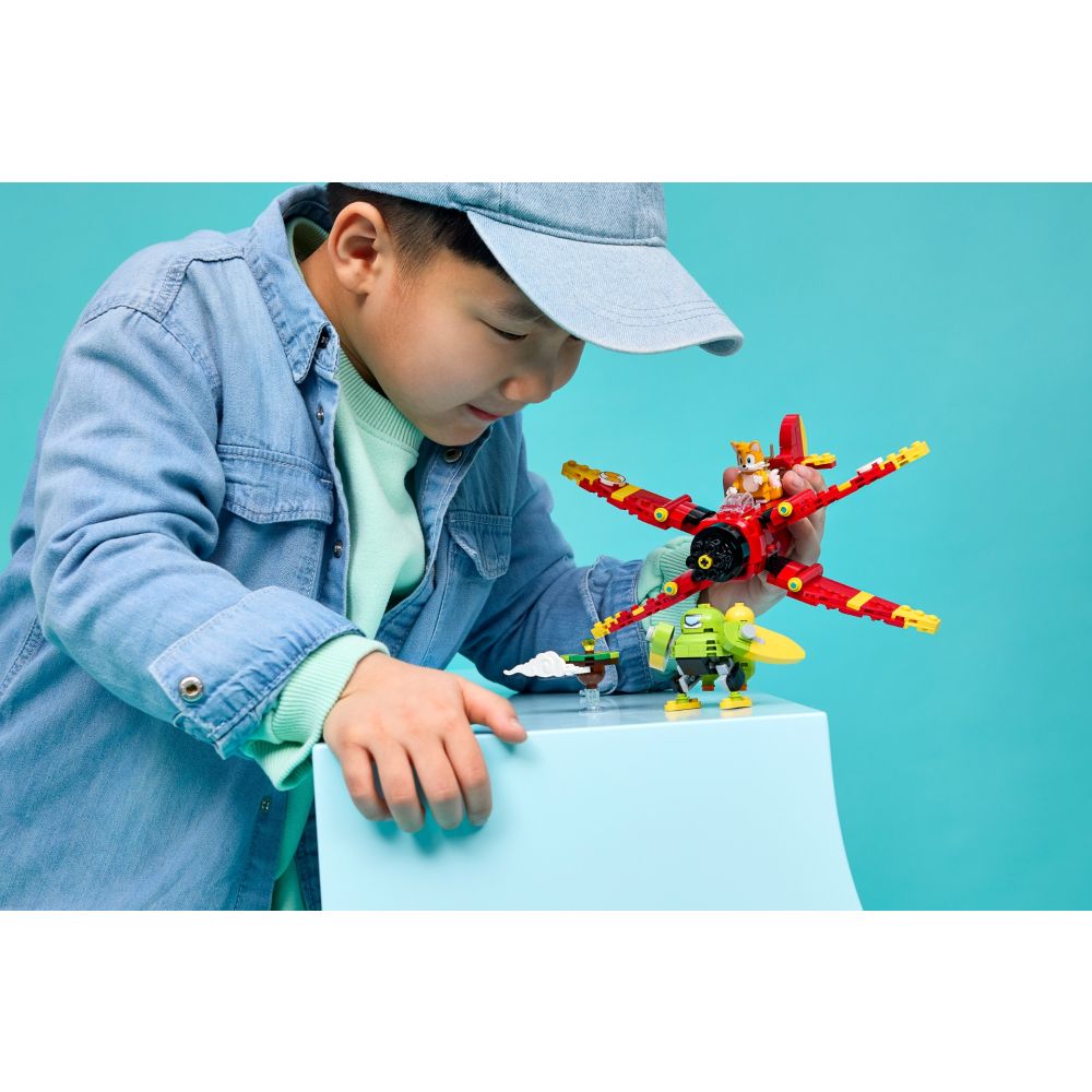 LEGO® Sonic The Hedgehog - Avionul Tornado-1 al lui Tails (77119)