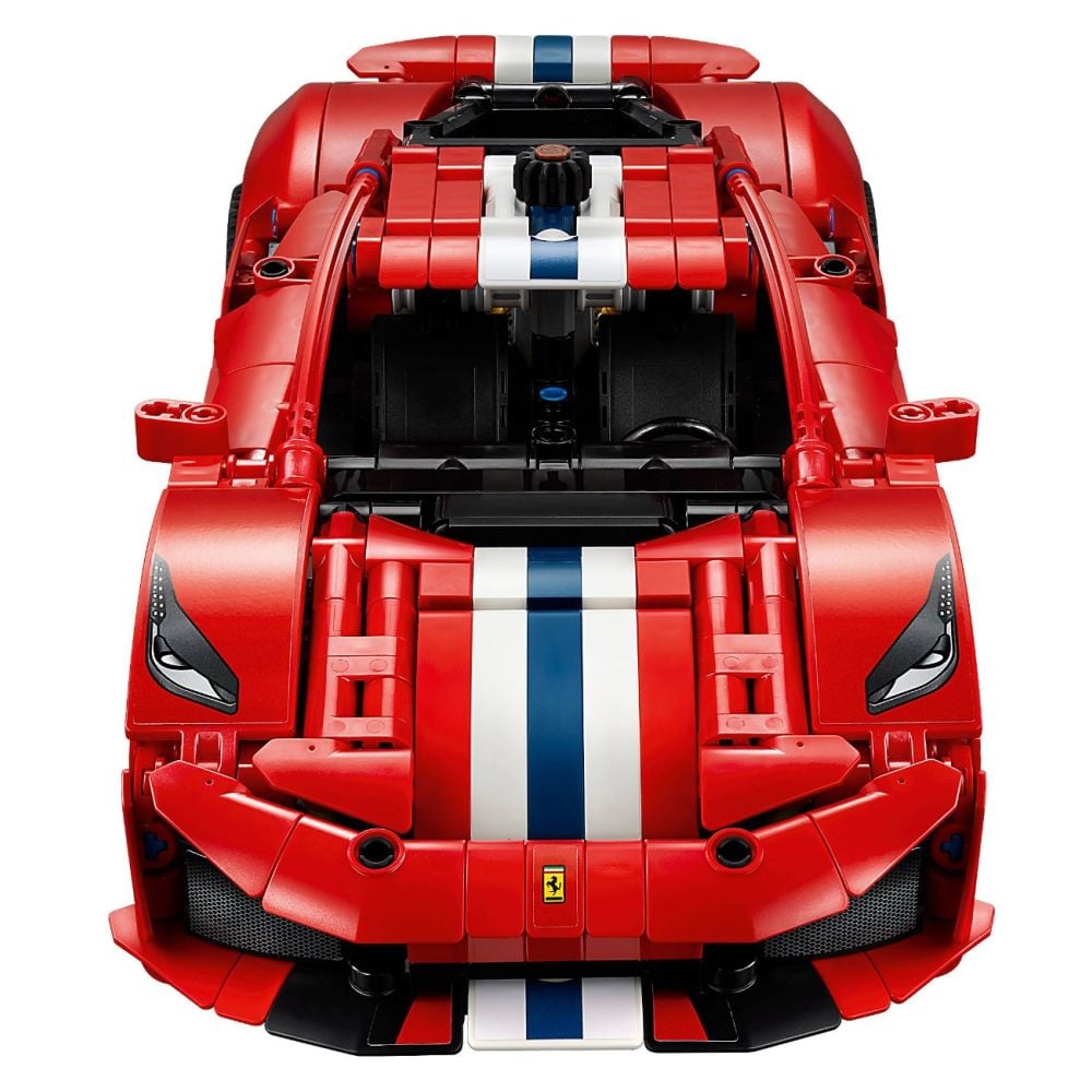 LEGO® Technic - Masina Ferrari 488 Pista (42235)