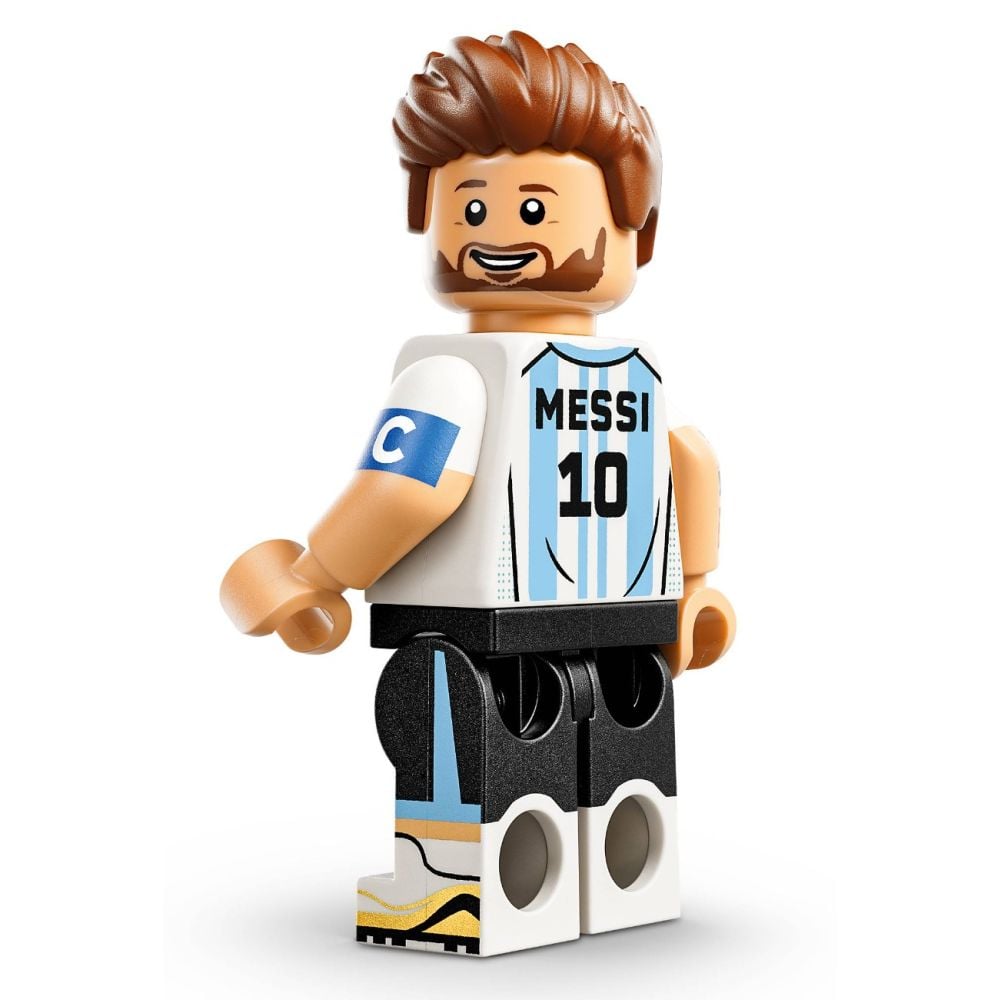 LEGO® Editions - Lionel Messi - Momente importante din fotbal (43011)