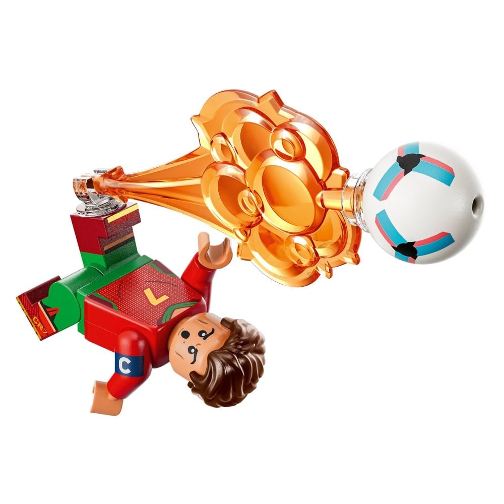 LEGO® Editions - Cristiano Ronaldo - Momente importante din fotbal (43012)