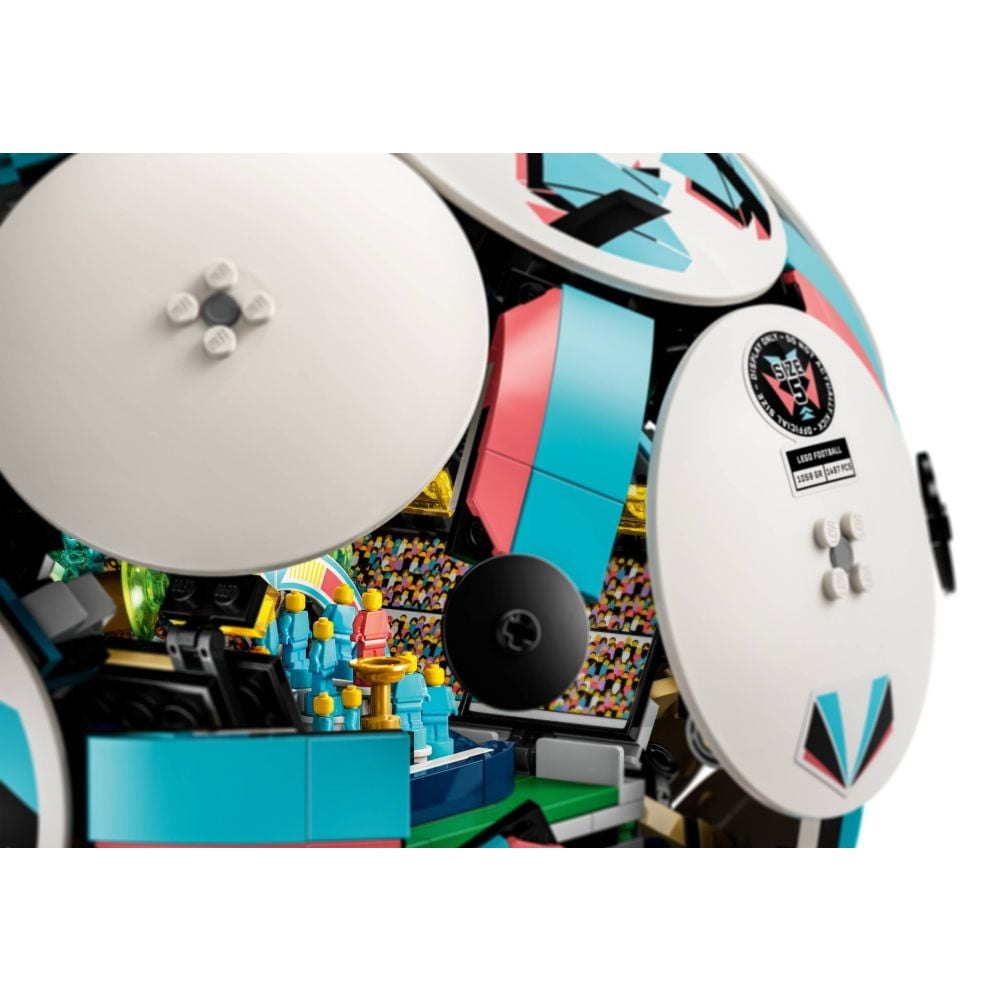 LEGO® Editions - Minge de fotbal (43019)