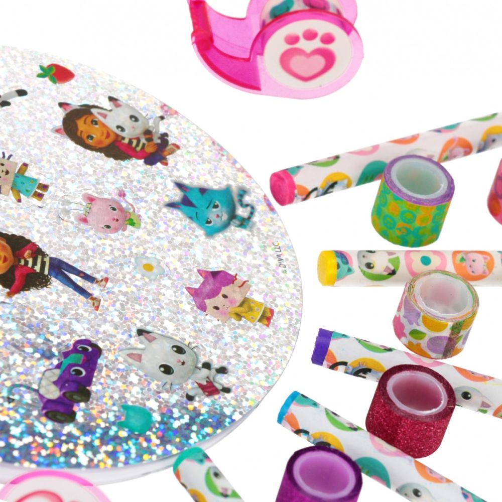 Set creativ cu caiet, creioane, stickere si alte accesorii, Starpak, Gabbys Dollhouse