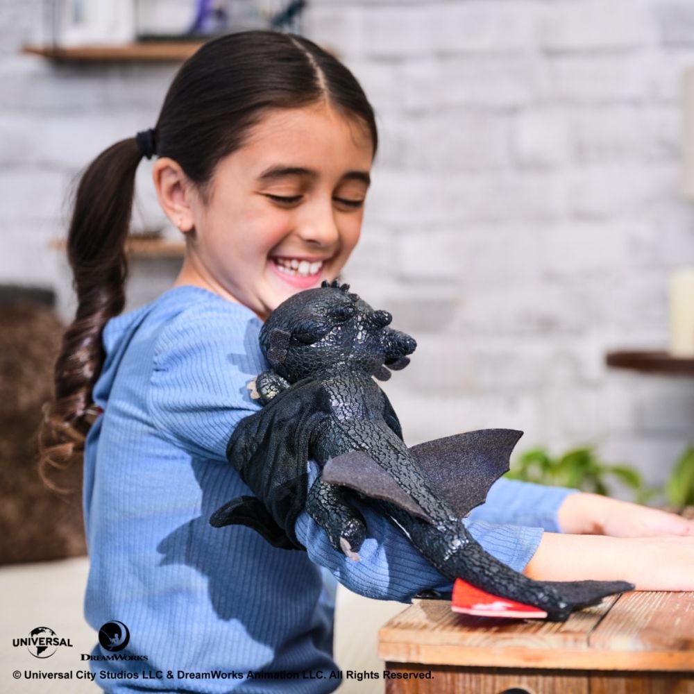 Jucarie de plus, DreamWorks Dragons, Hug and Glide Toothless, 30 cm, 6072913