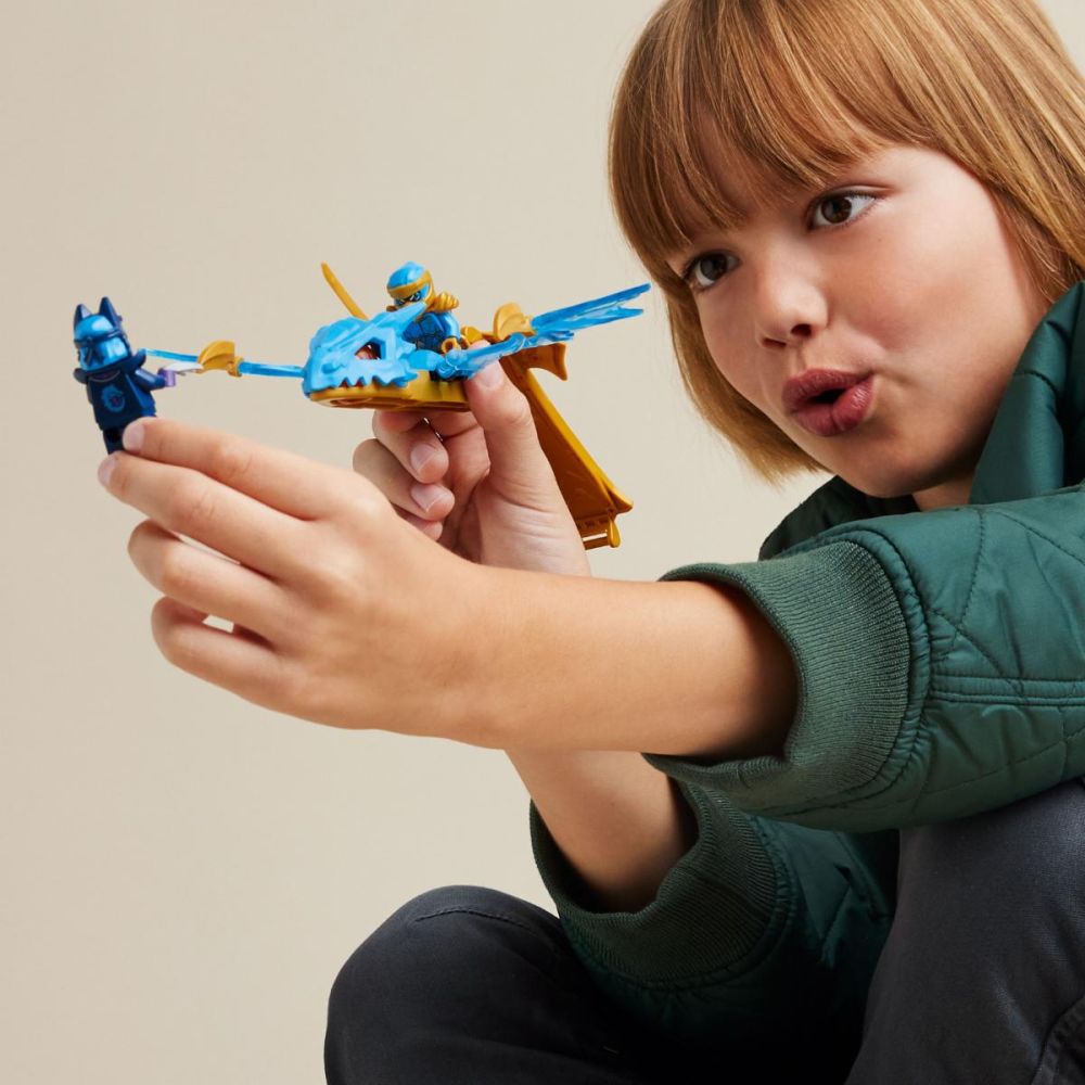 LEGO® Ninjago - Atacul dragonului zburator al Nyei (71802)