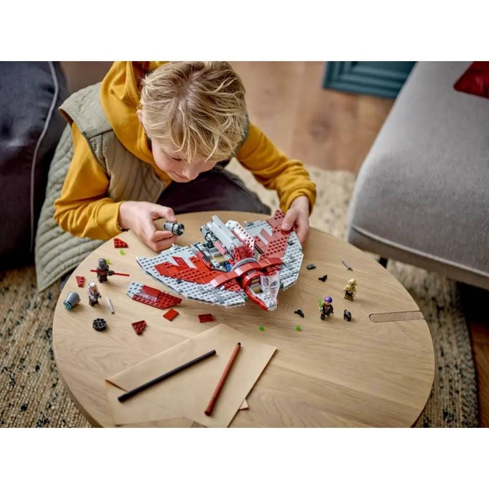 LEGO® Star Wars™ - Naveta Jedi T-6 a lui Ahsoka Tano (75362)
