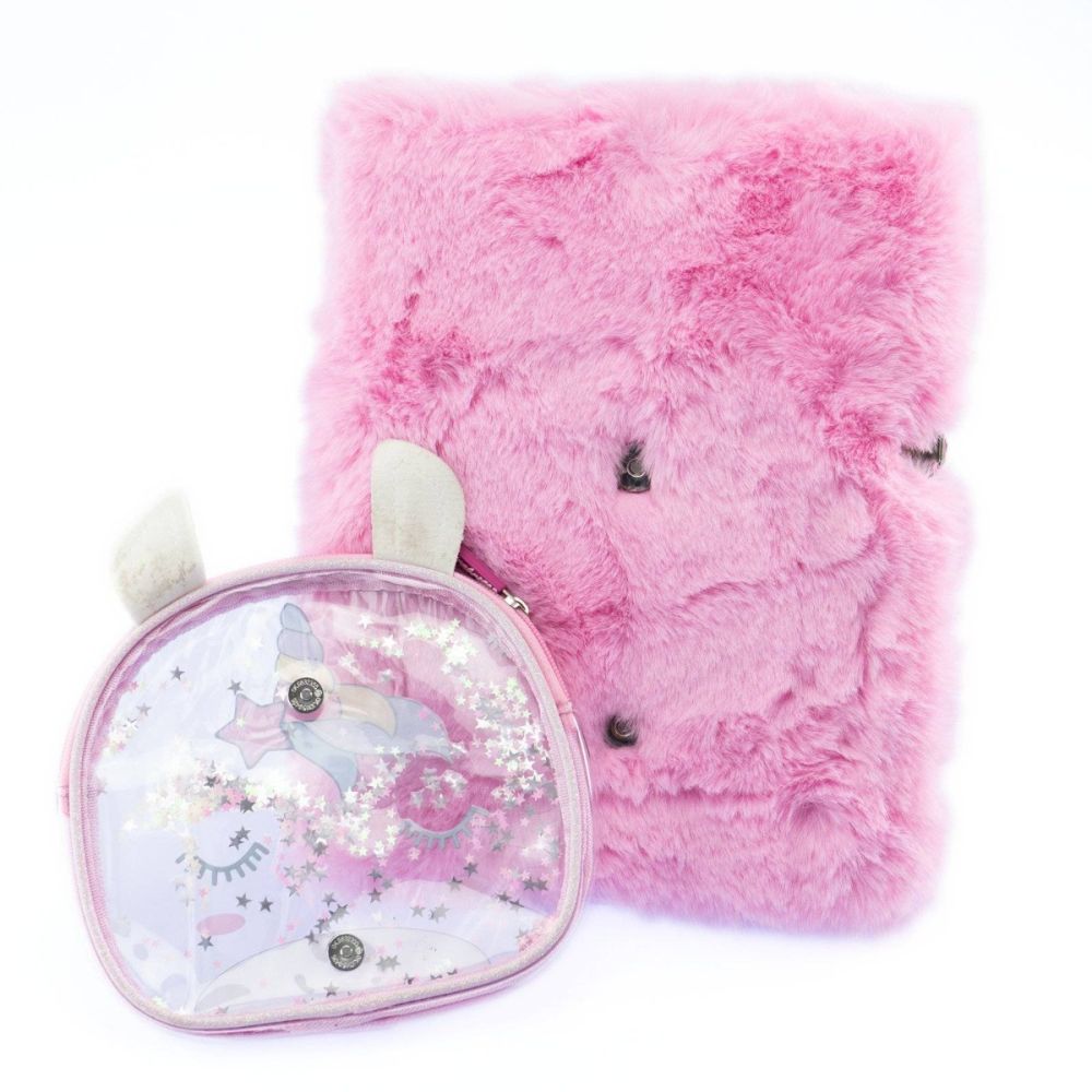 Agenda gigant, cu coperta pufoasa si poseta detasabila, Nice, Girabrilla, Unicorn Magic