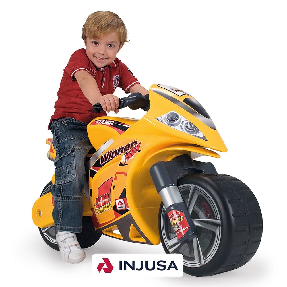 Motocicleta cu roti mari, Injusa, Moto Winner, design sportiv, Galben