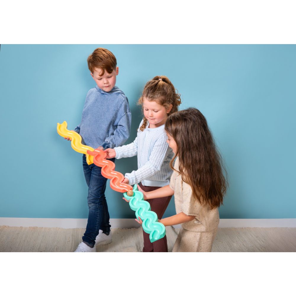 Traseu dinamic cu minge, BS Toys