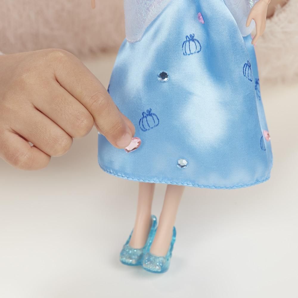 Disney Princess - Atelierul de moda al Cenusaresei